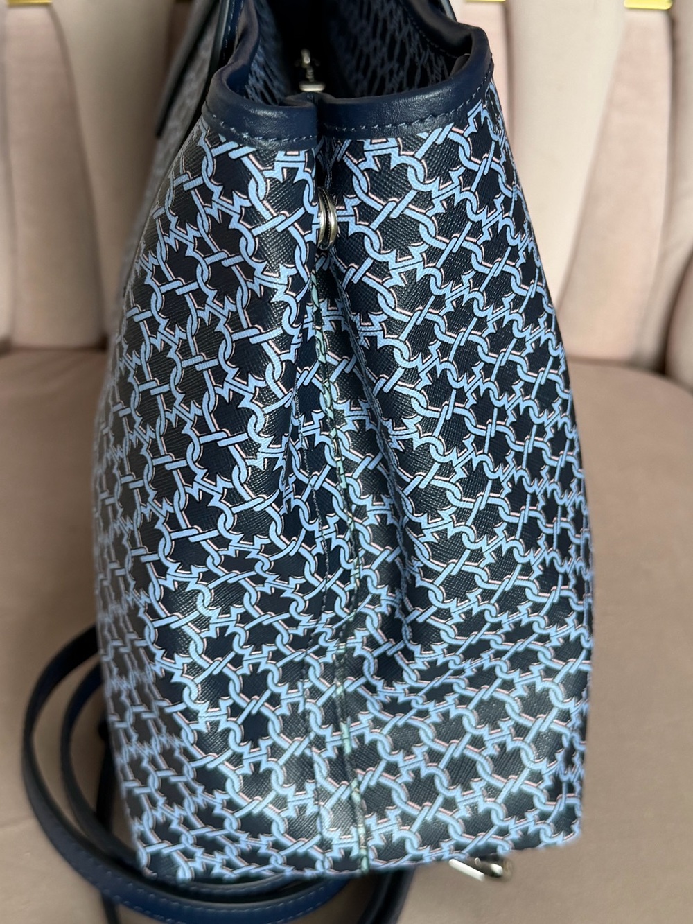 Kate Spade ♠️ New York Link Mini Tote Crossbody in Blue Multi - Picture 4 of 16